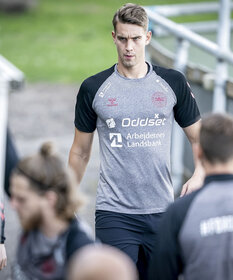 Der Brøndby-Verteidiger Andreas Maxsø rückt für den verletzten Joachim Andersen in die dänische Nationalmannschaft.